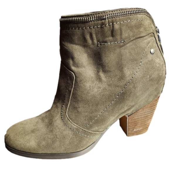 Crown Vintage Suede Ankle Boots - Picture 1 of 10